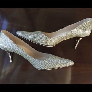 Jimmy choo gold shimmer 2.5" heels, Sz 8 **MINT**
